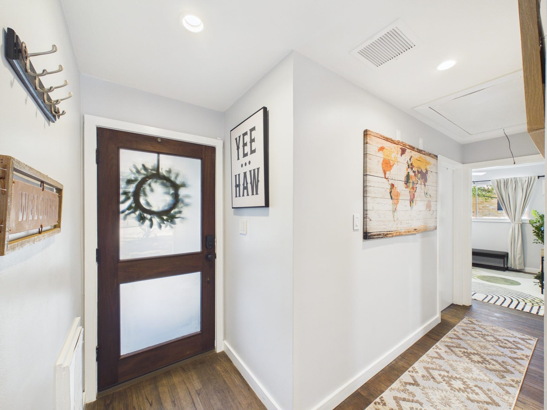 5702 Hoover Street, Houston, TX 77092