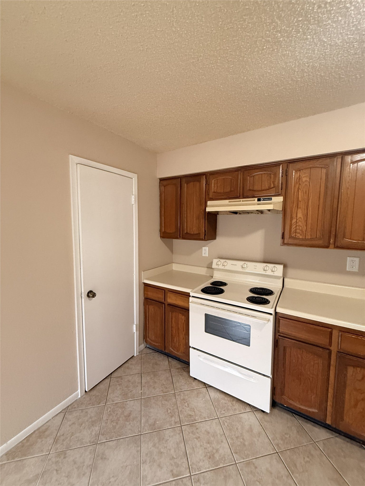 10602 Village Trail Drive, Houston, TX 77065 10602 Village Trail Drive, Houston, TX 77065