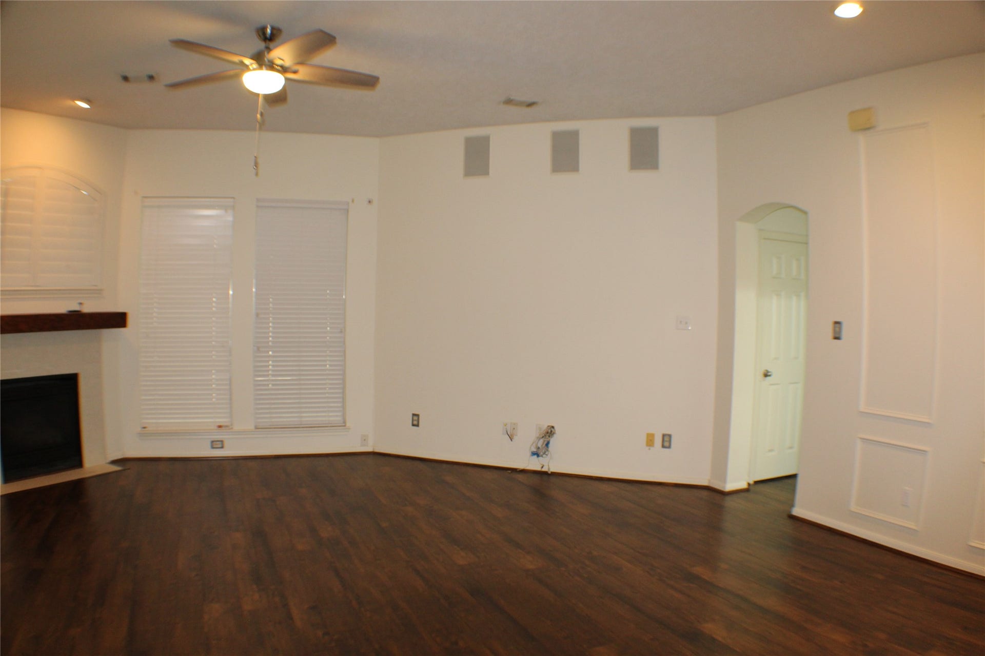 642 Avery Drive, Sugar Land, TX 77479 642 Avery Drive, Sugar Land, TX 77479