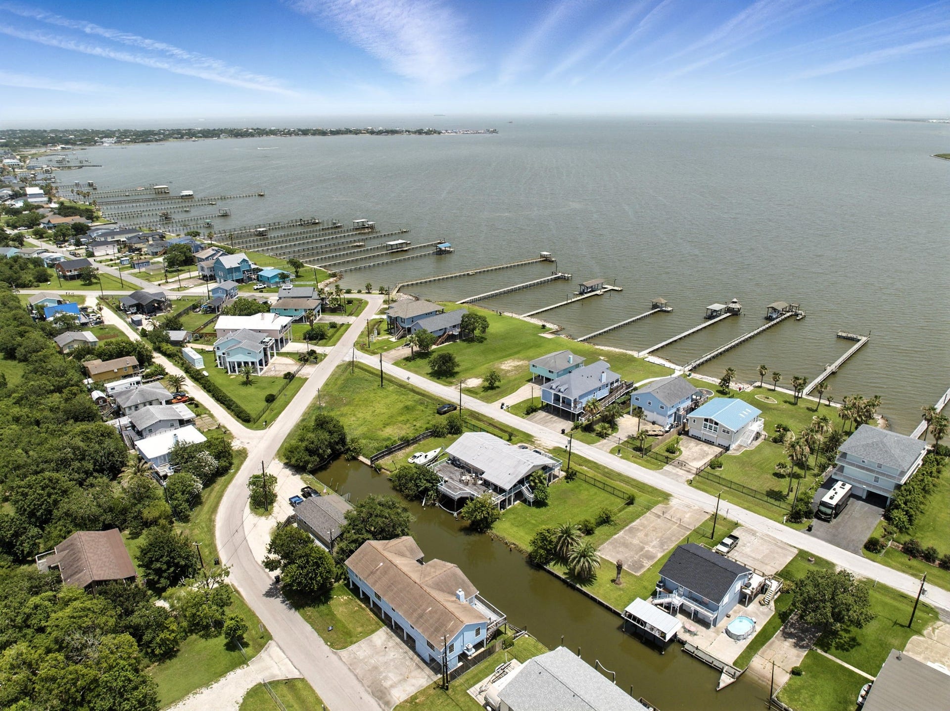 1612 Dick Bay Drive, Dickinson, TX 77539 1612 Dick Bay Drive, Dickinson, TX 77539