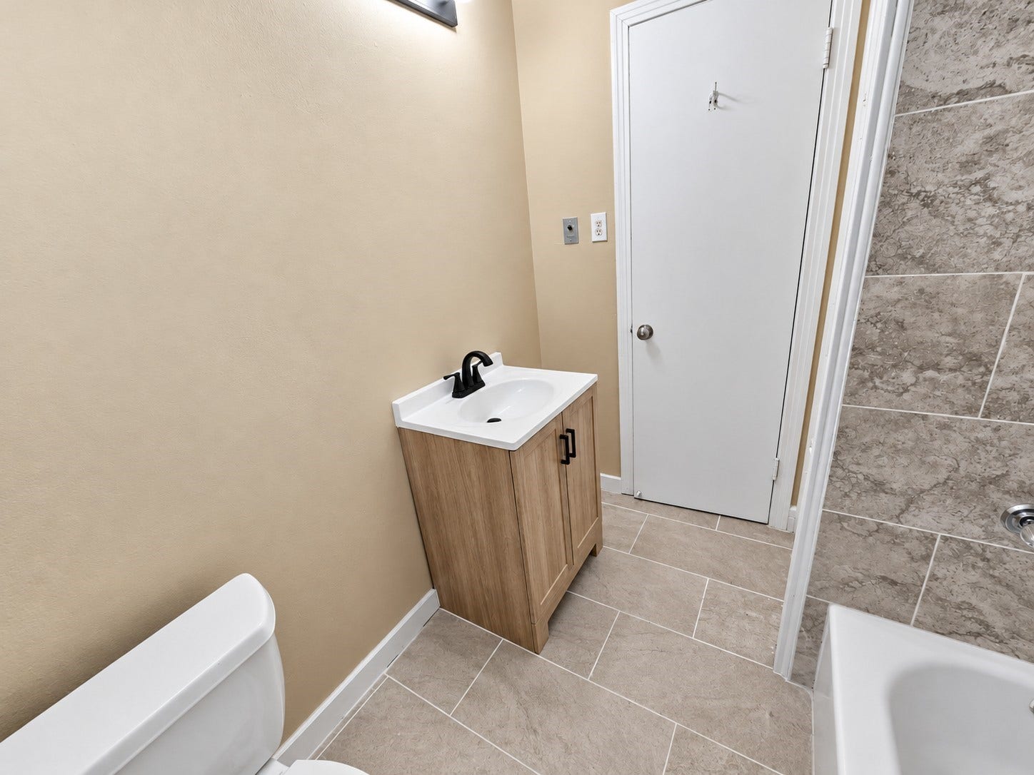 1203 Maroby Street, Houston, TX 77017 1203 Maroby Street, Houston, TX 77017