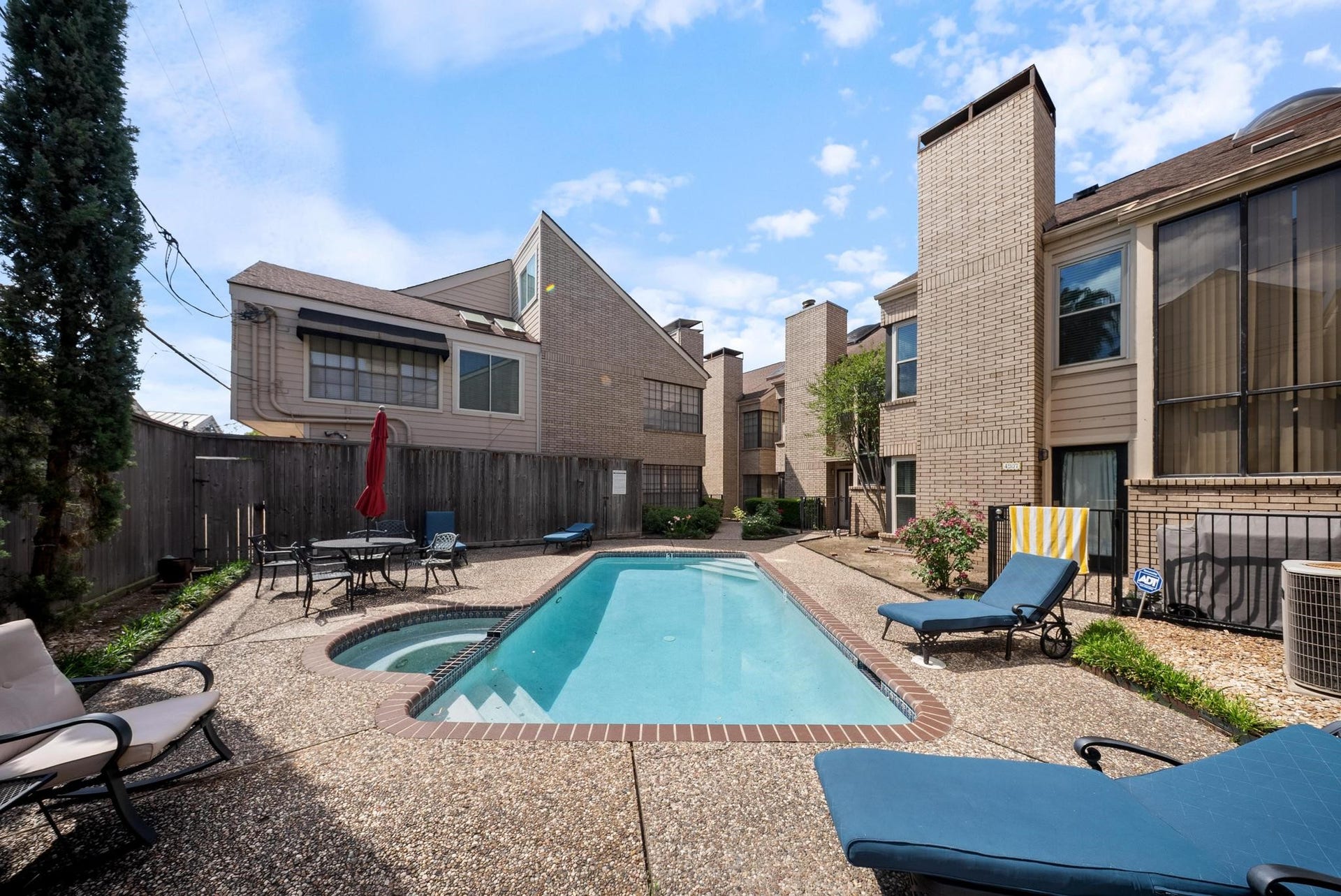 4904 Feagan Street, #1, Houston, TX 77007 4904 Feagan Street, #1, Houston, TX 77007