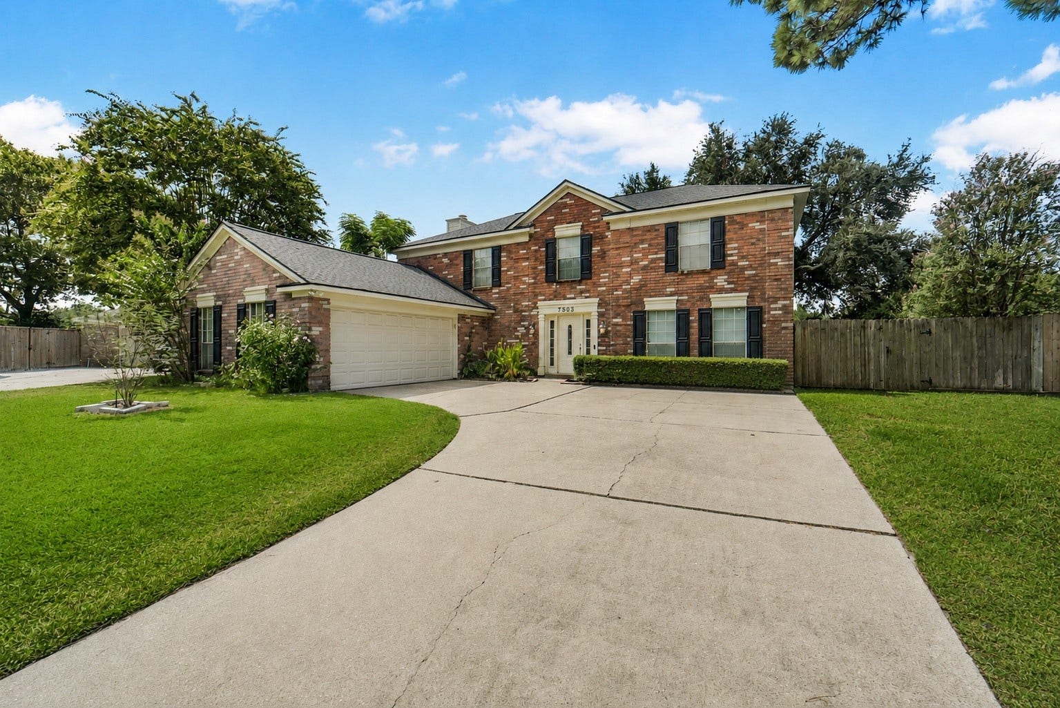 7503 Valley Laurel Court, Houston, TX 77095 Welcome home!!!!!