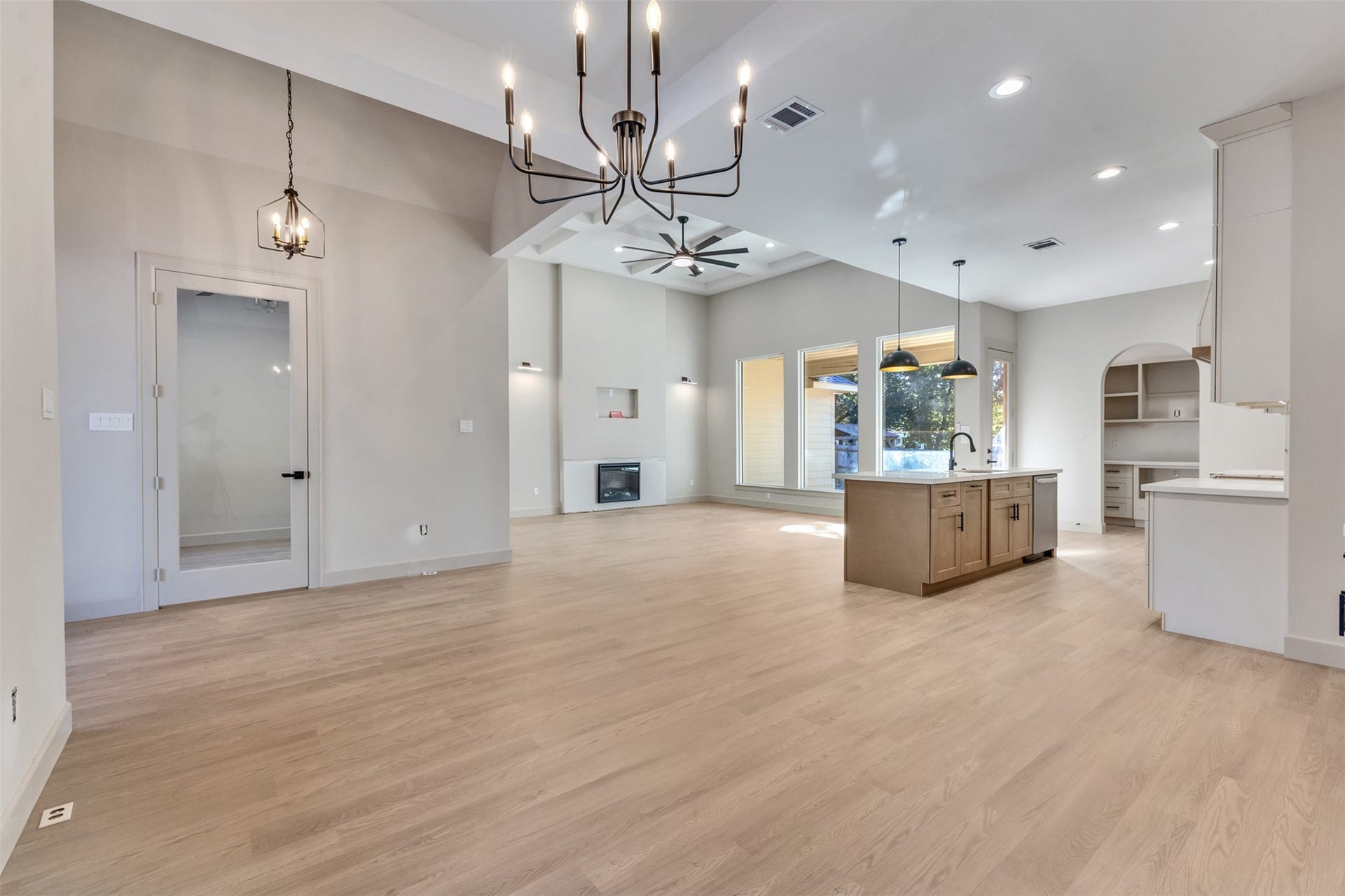 9048 Pecos Place, Willis, TX 77378 9048 Pecos Place, Willis, TX 77378