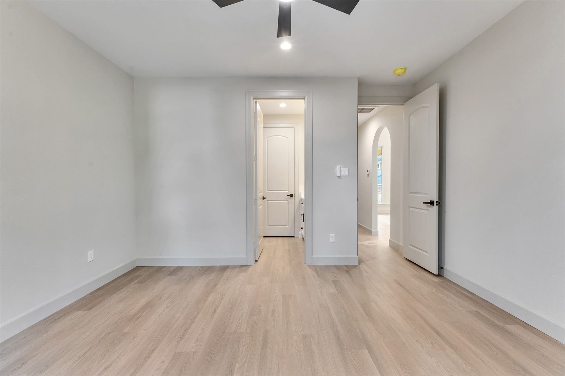 9048 Pecos Place, Willis, TX 77378 9048 Pecos Place, Willis, TX 77378