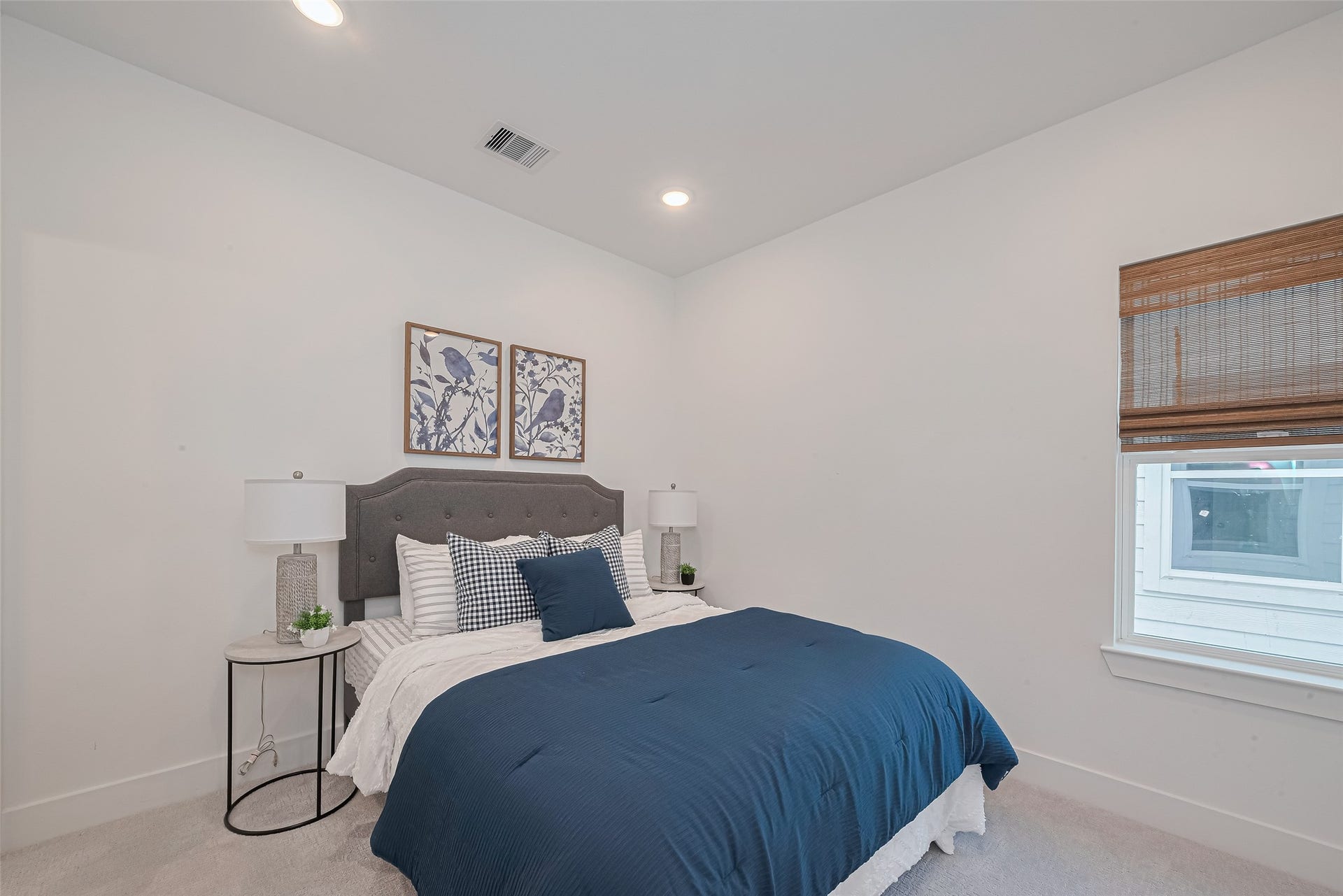 2118 Creston Drive, #A/B, Houston, TX 77026 2118 Creston Drive, #A/B, Houston, TX 77026