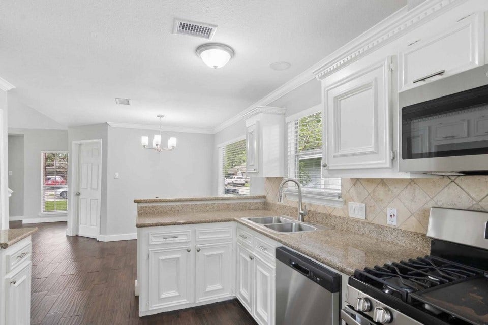 946 Pennygent Lane, Channelview, TX 77530 946 Pennygent Lane, Channelview, TX 77530