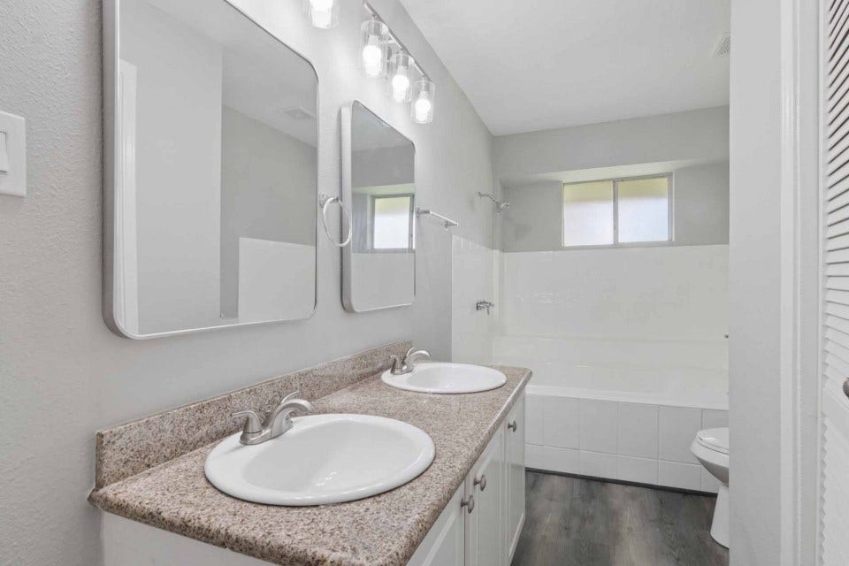 946 Pennygent Lane, Channelview, TX 77530 946 Pennygent Lane, Channelview, TX 77530