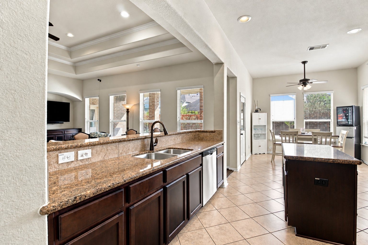 4313 Ashley Lane, Deer Park, TX 77536 Kitchen