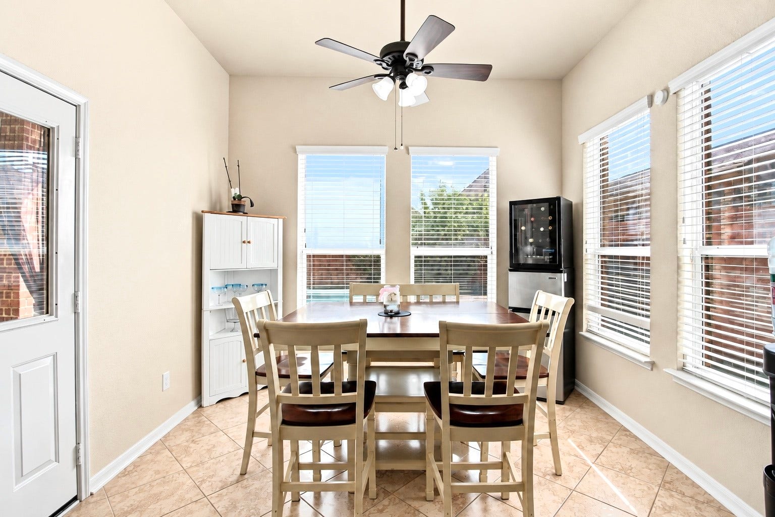 4313 Ashley Lane, Deer Park, TX 77536 Breakfast Nook