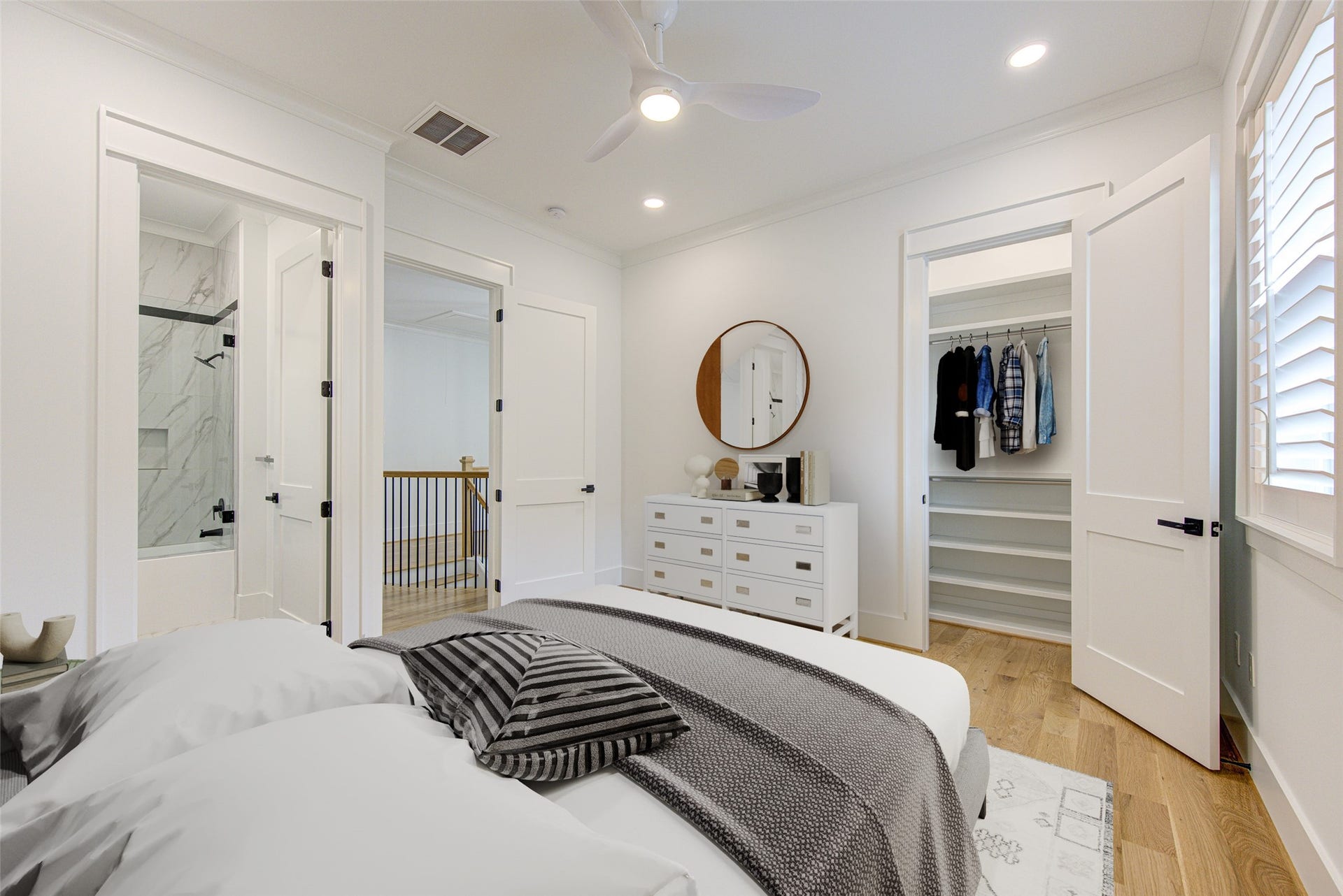 Bedroom #5 - View 1
