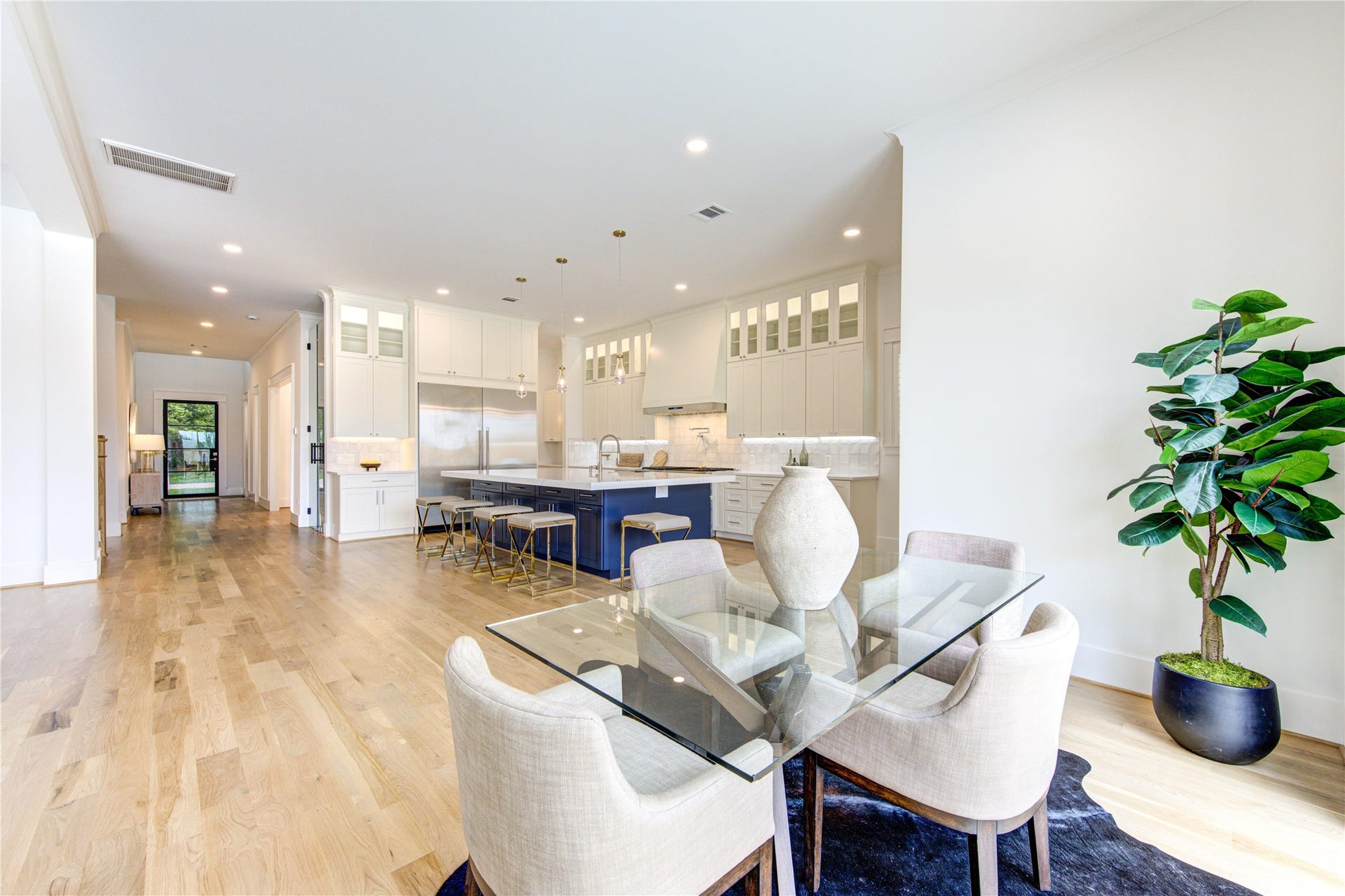 Separate Breakfast Nook overlooking the spectacular All Heated Pool & Spa. So much Natural and LED lights.