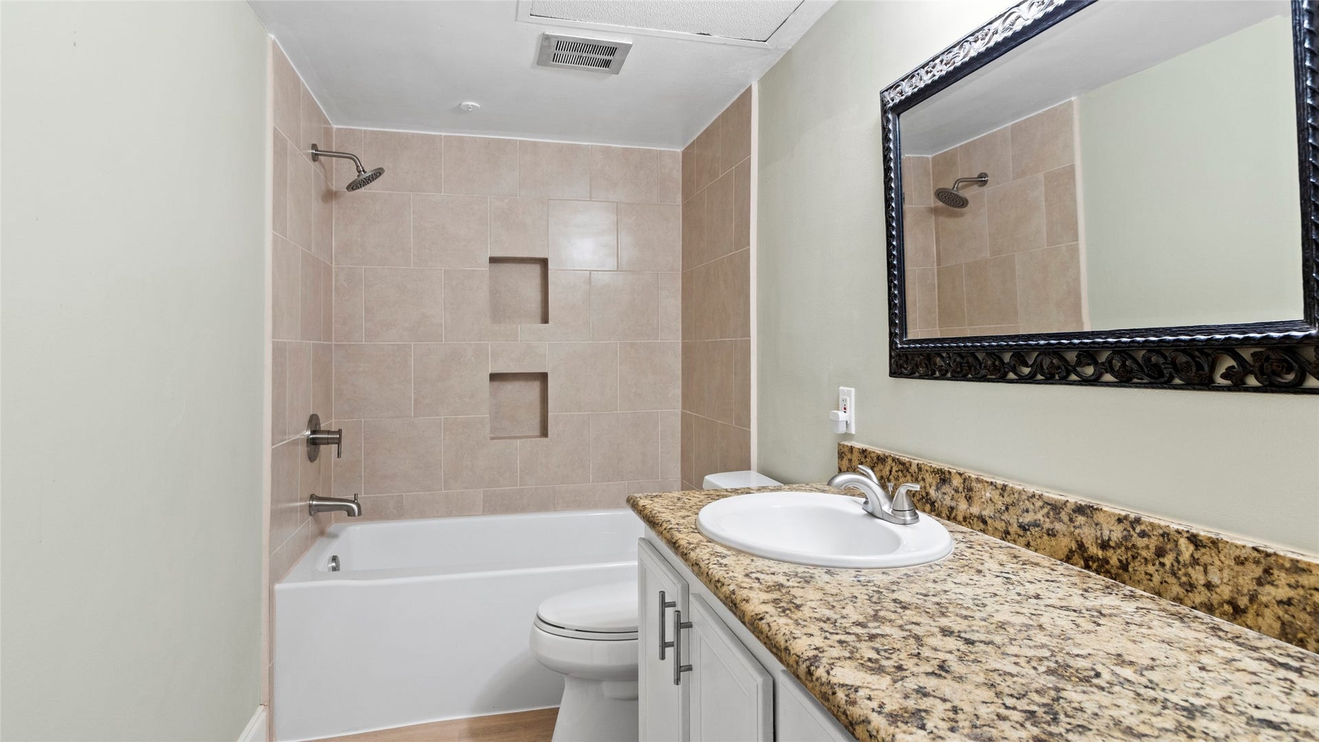 355 N Post Oak Lane, #634, Houston, TX 77024 355 N Post Oak Lane, #634, Houston, TX 77024