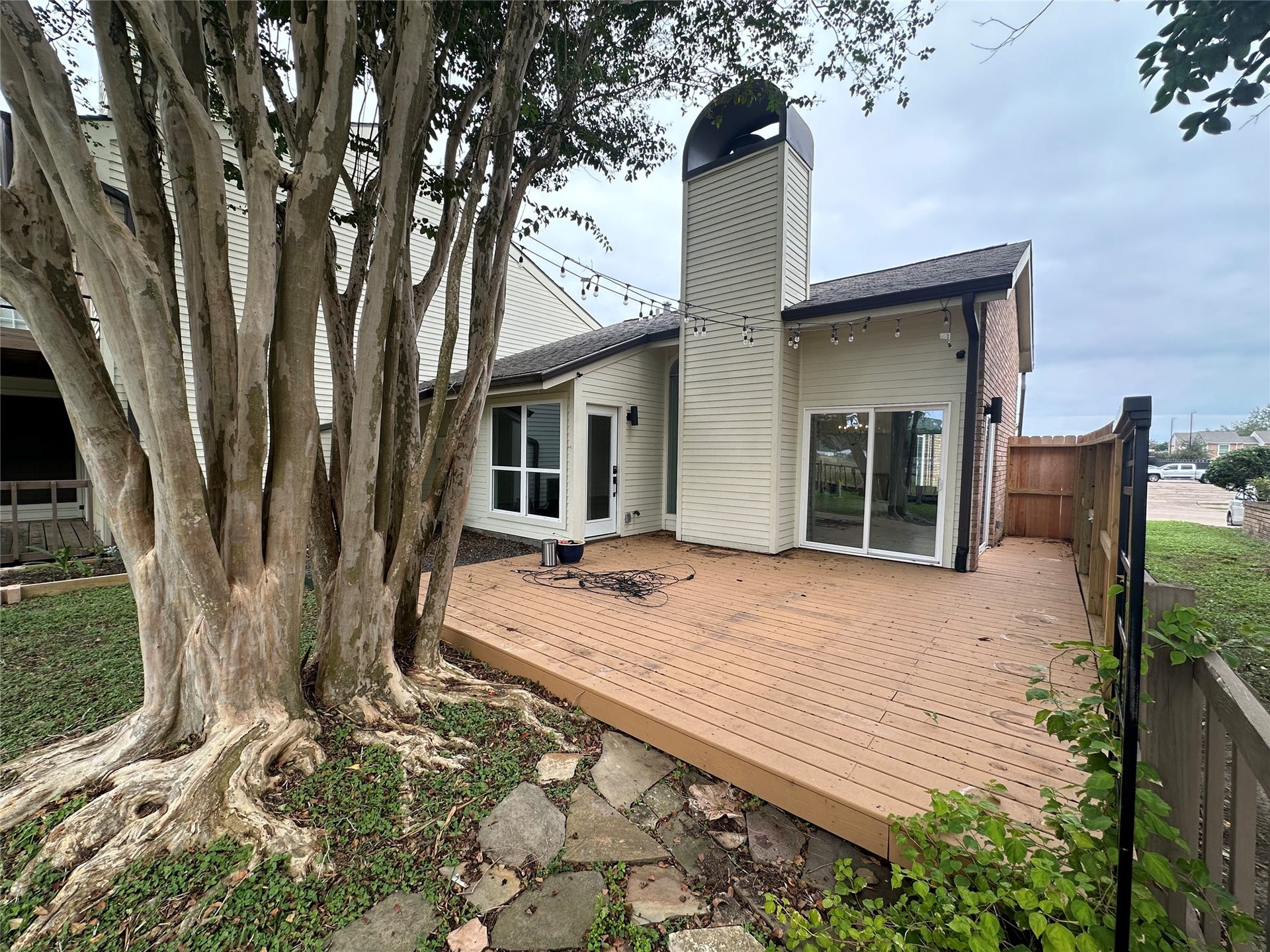 16162 Seahorse Drive, Houston, TX 77062 Another look of the back deck and Trees.