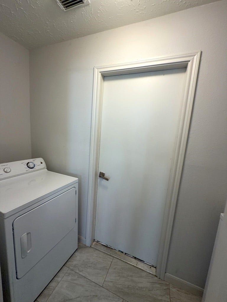 218 Bedford Lane, Conroe, TX 77303