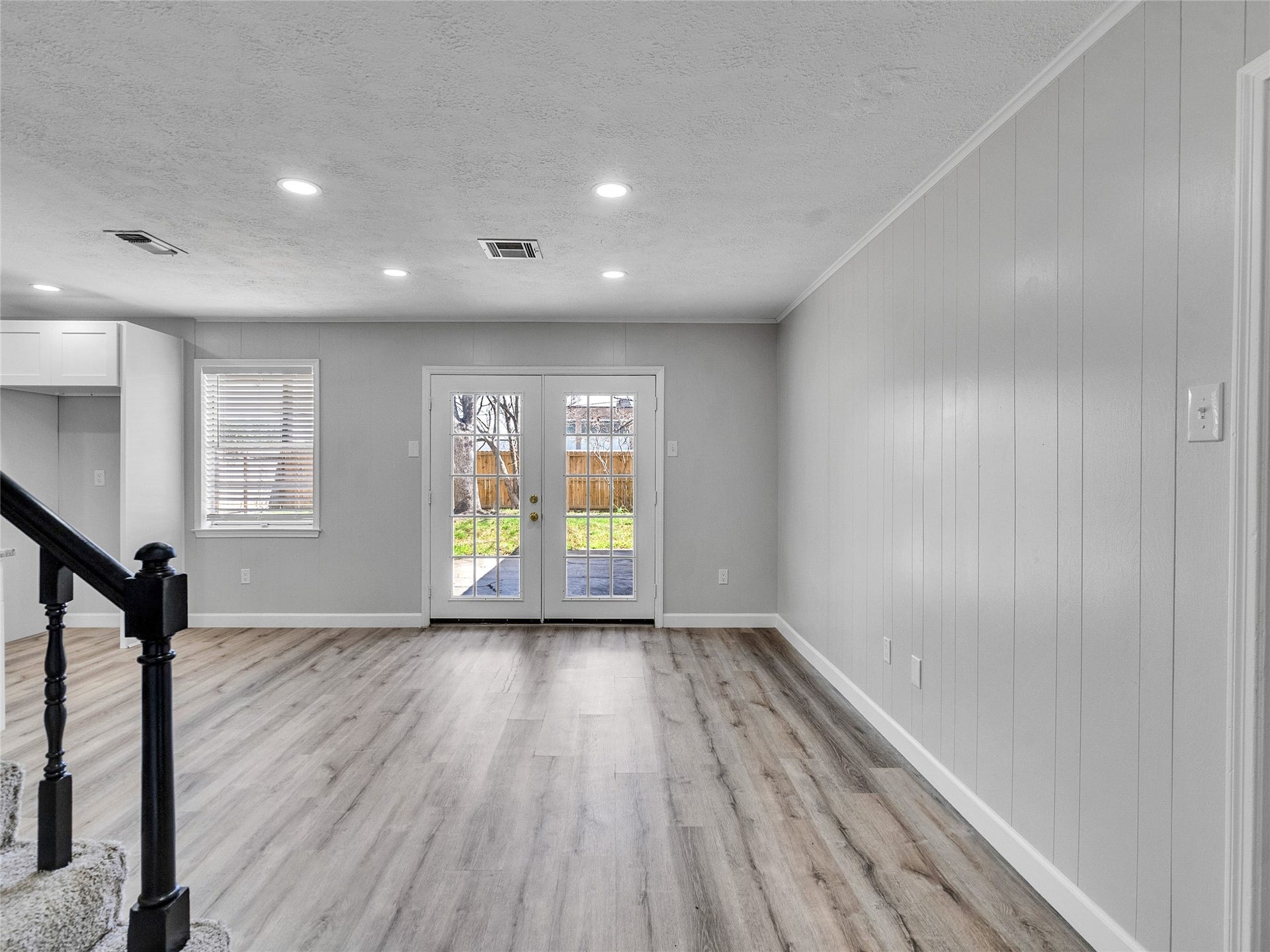 2305 Peach Lane, Pasadena, TX 77502