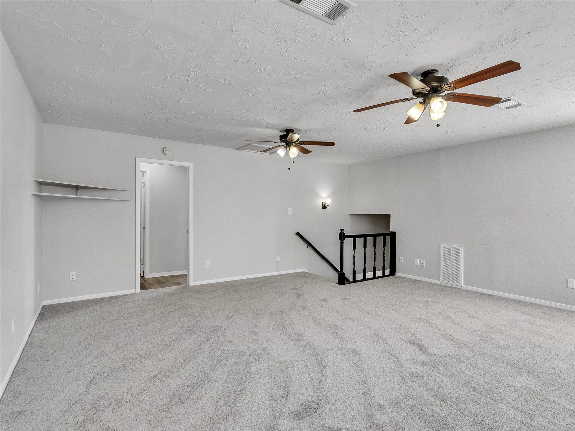 2305 Peach Lane, Pasadena, TX 77502