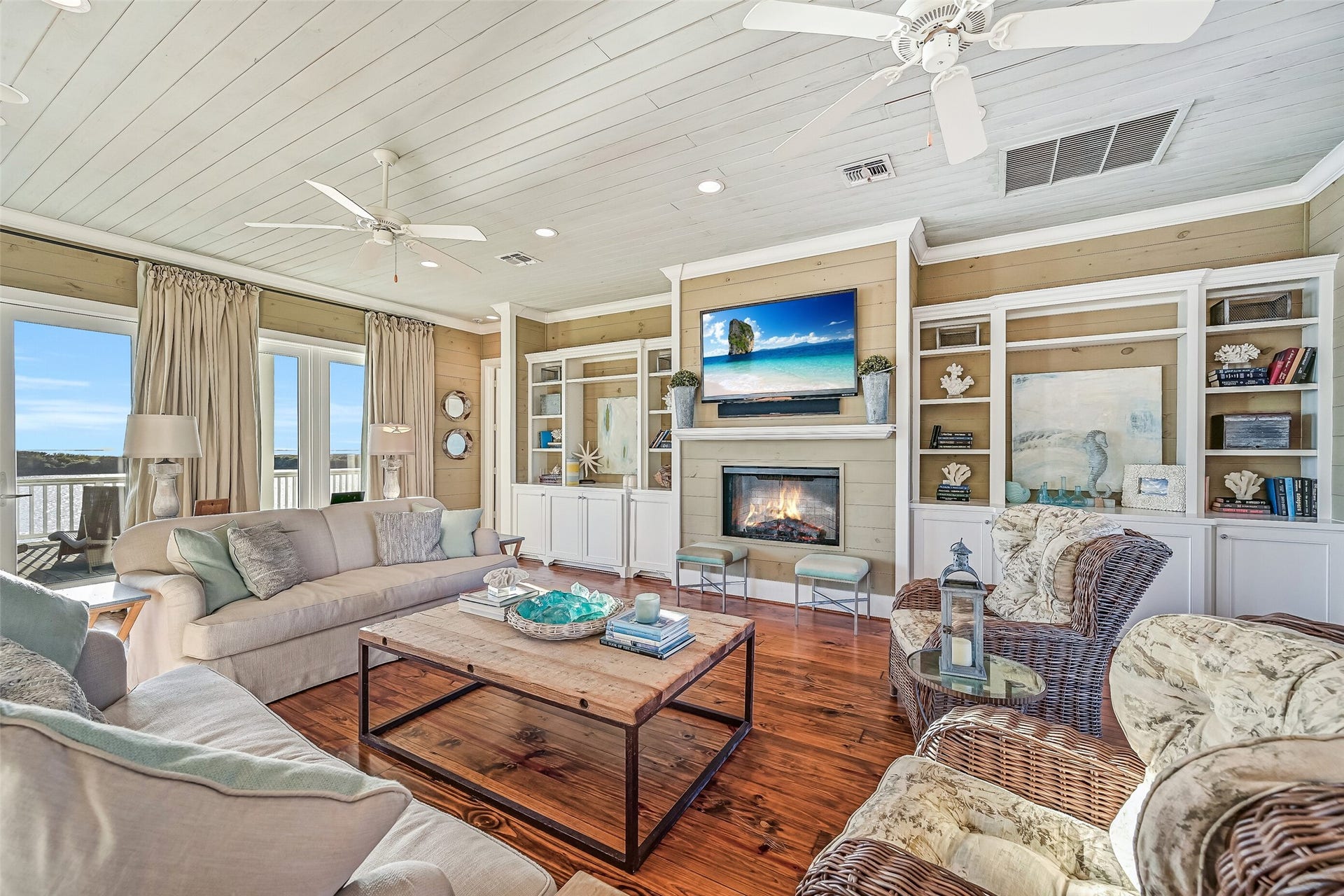 2910 11 Mile Road, Galveston, TX 77554 2910 11 Mile Road, Galveston, TX 77554