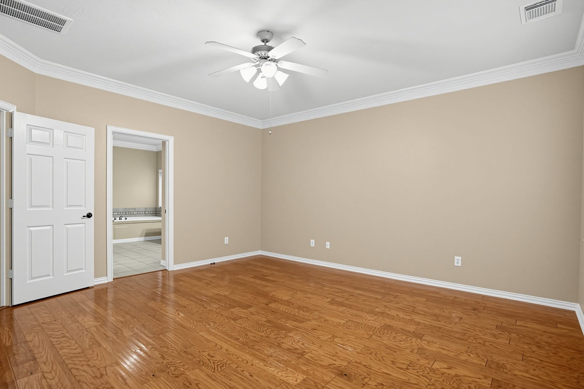 1730 Summergate Drive, Conroe, TX 77304