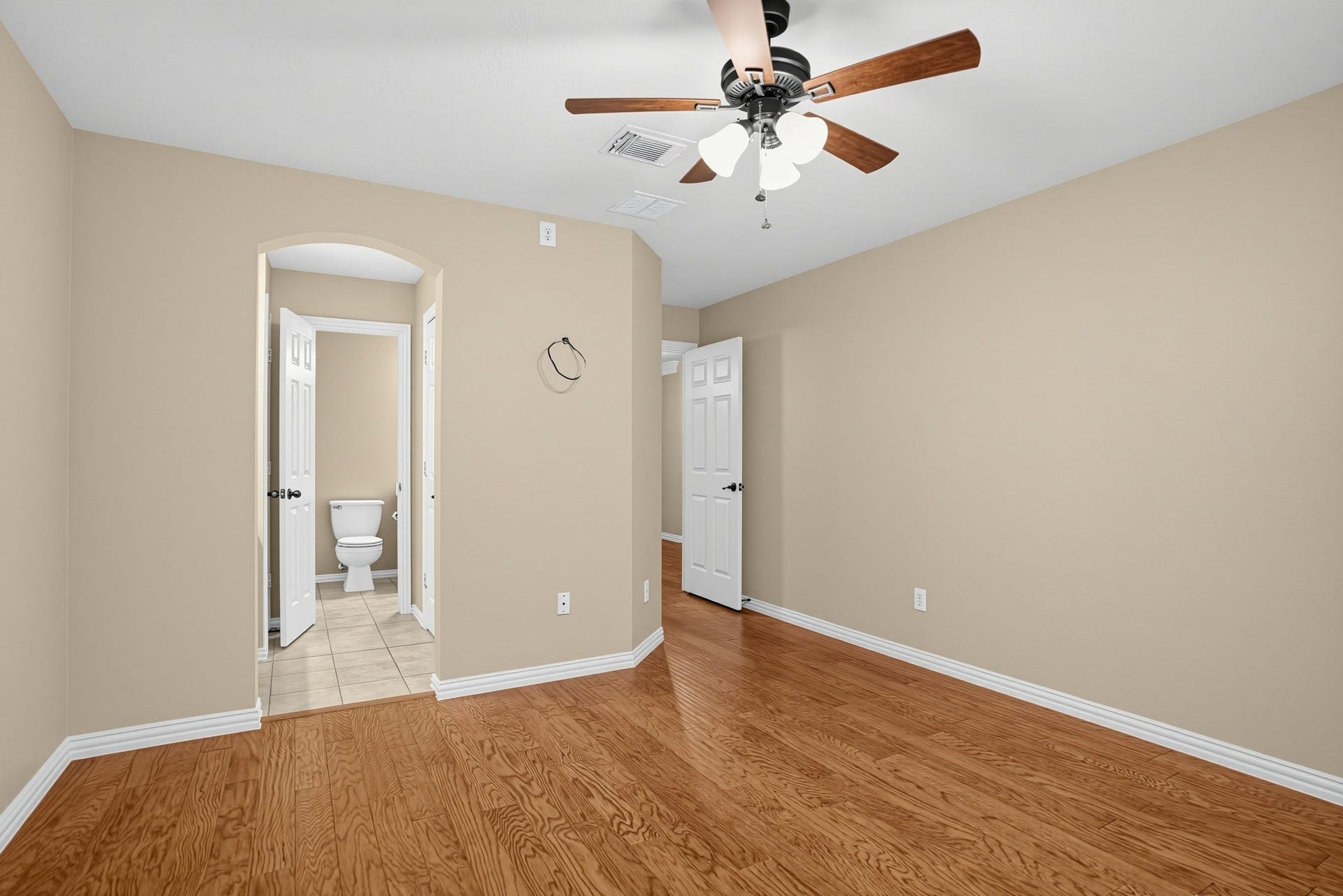 1730 Summergate Drive, Conroe, TX 77304