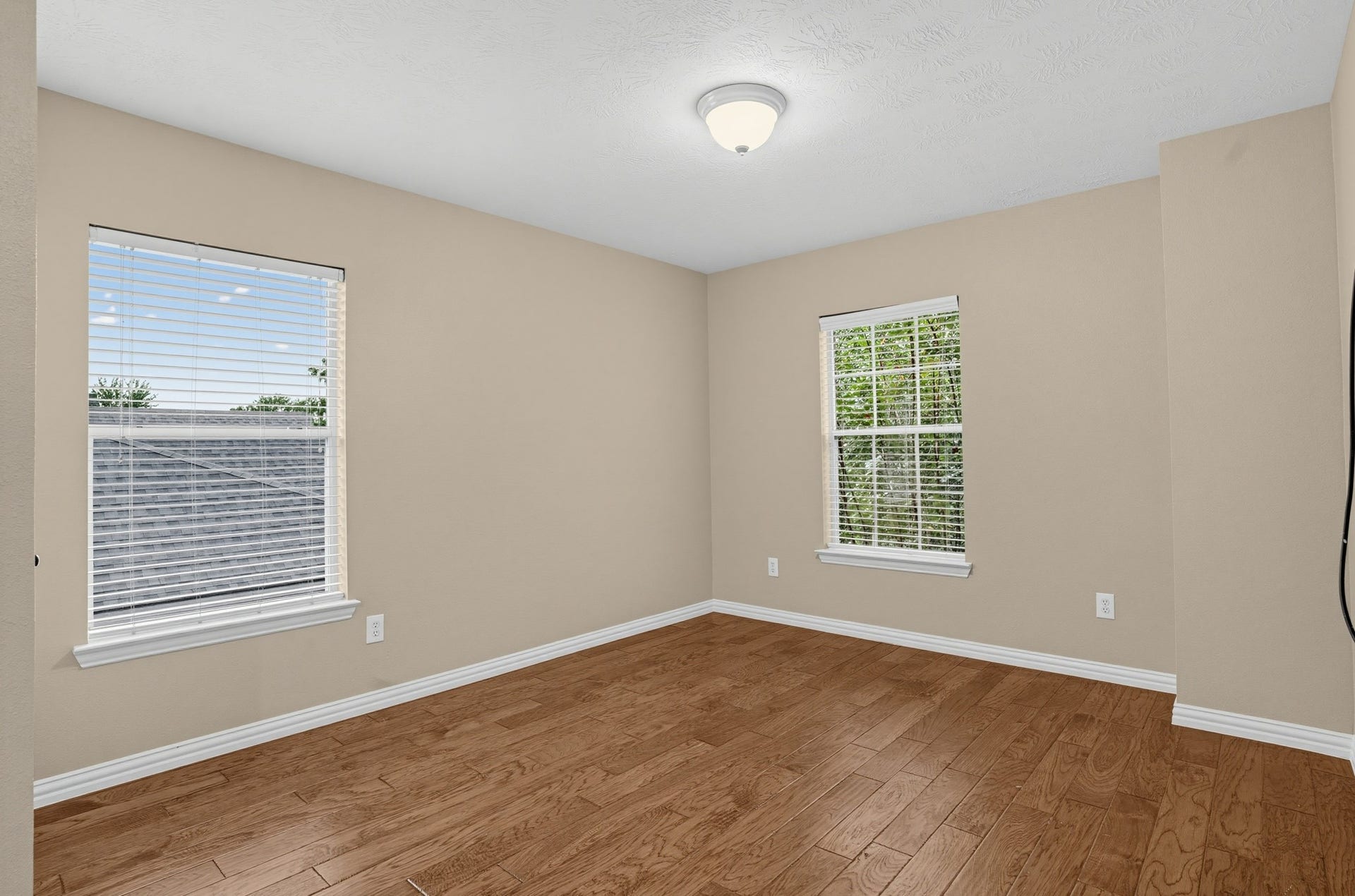 1730 Summergate Drive, Conroe, TX 77304