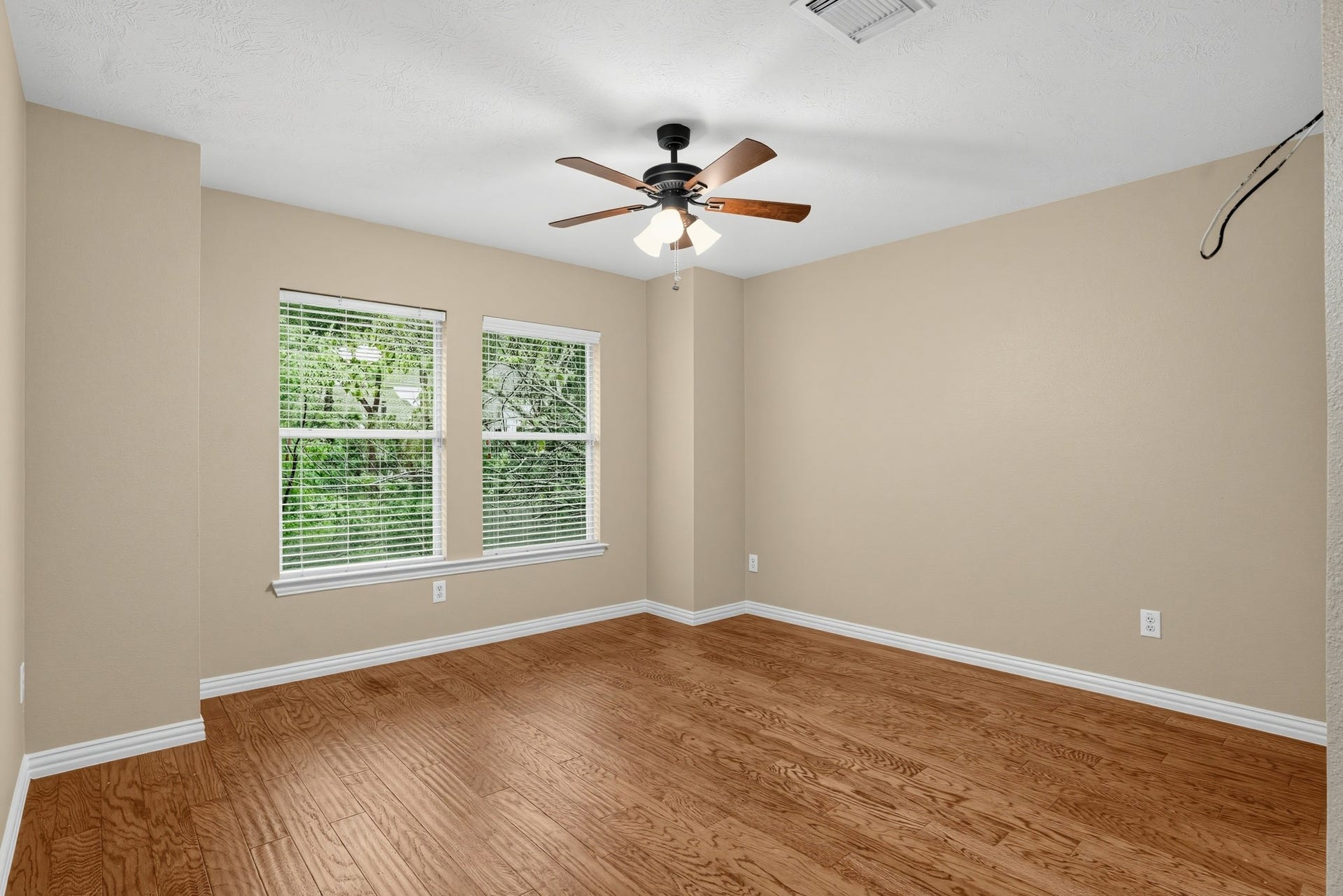 1730 Summergate Drive, Conroe, TX 77304