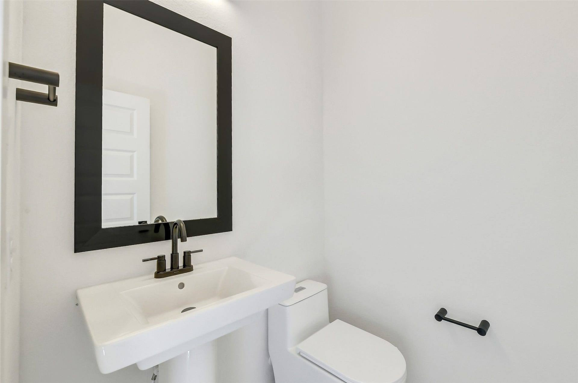 18651 Parkland Row Drive, Cypress, TX 77433 18651 Parkland Row Drive, Cypress, TX 77433