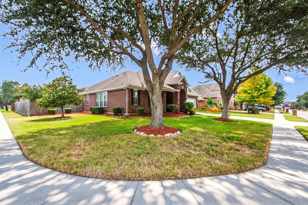 1802 S Everglades Drive, Deer Park, TX 77536