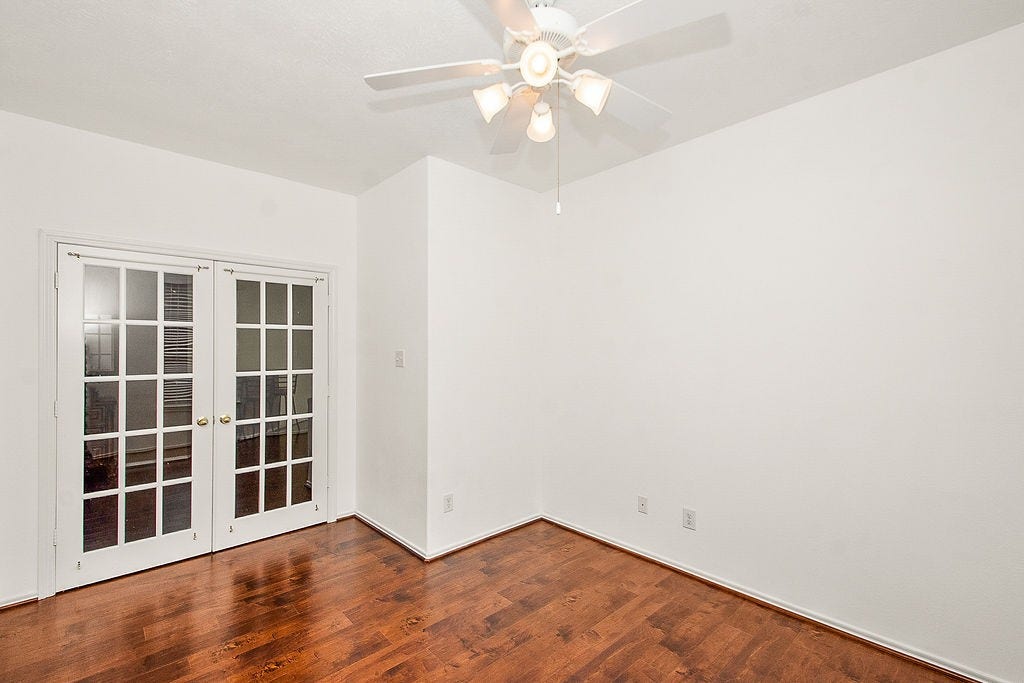 Flex Room