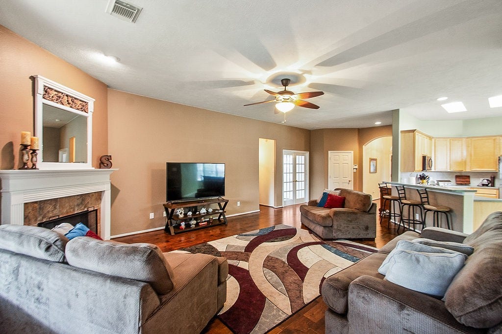 1802 S Everglades Drive, Deer Park, TX 77536