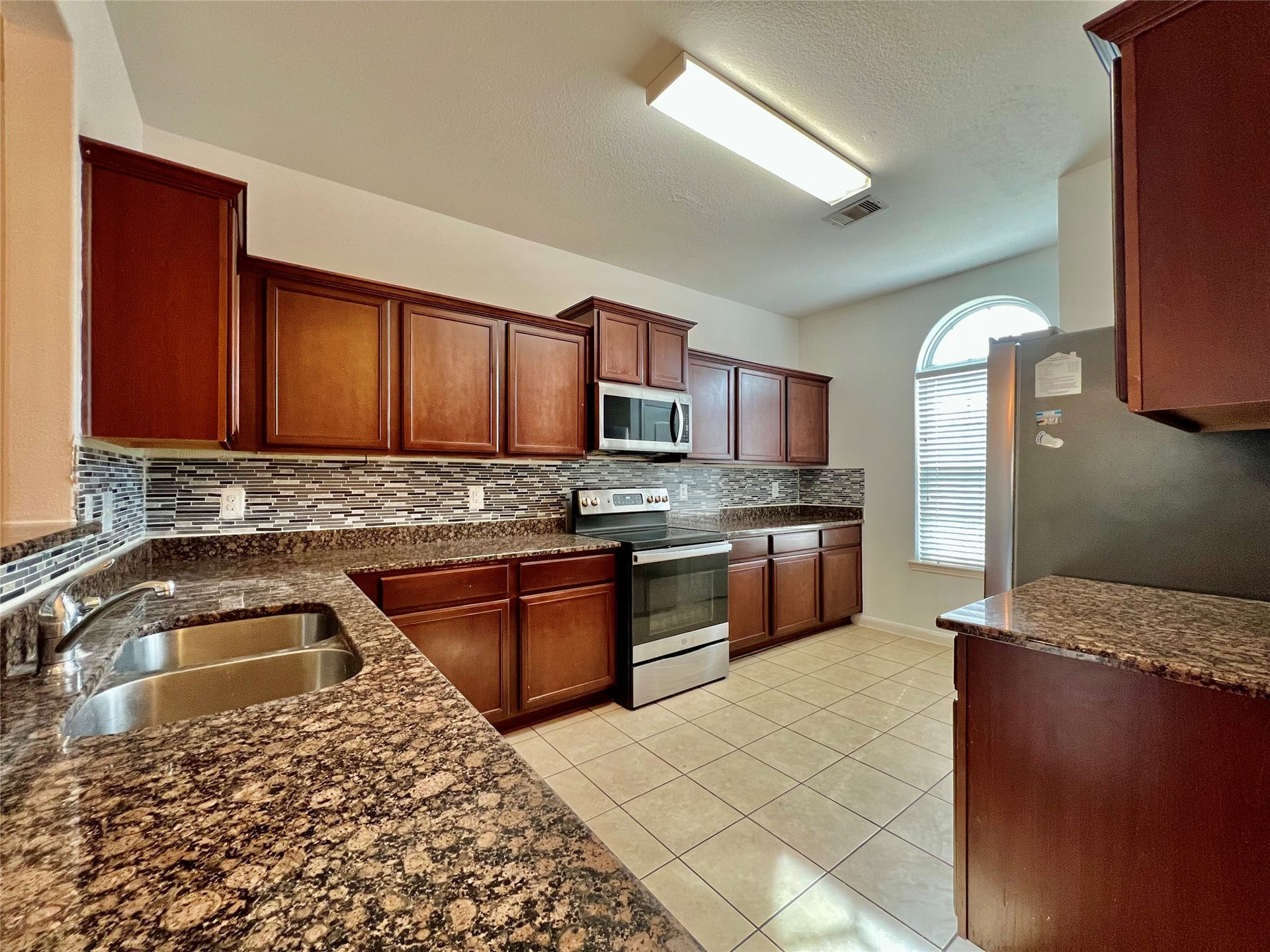 20418 Oak Lodge Meadow Drive, Humble, TX 77338 20418 Oak Lodge Meadow Drive, Humble, TX 77338