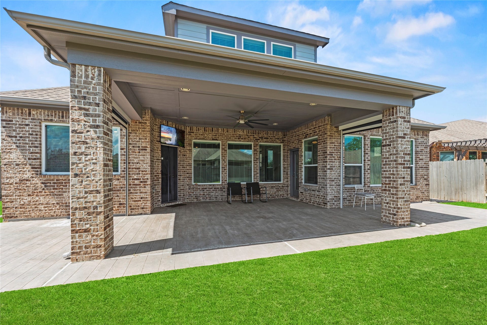 25102 Dovetail Cove Court, Tomball, TX 77375 Rear Covered Patio