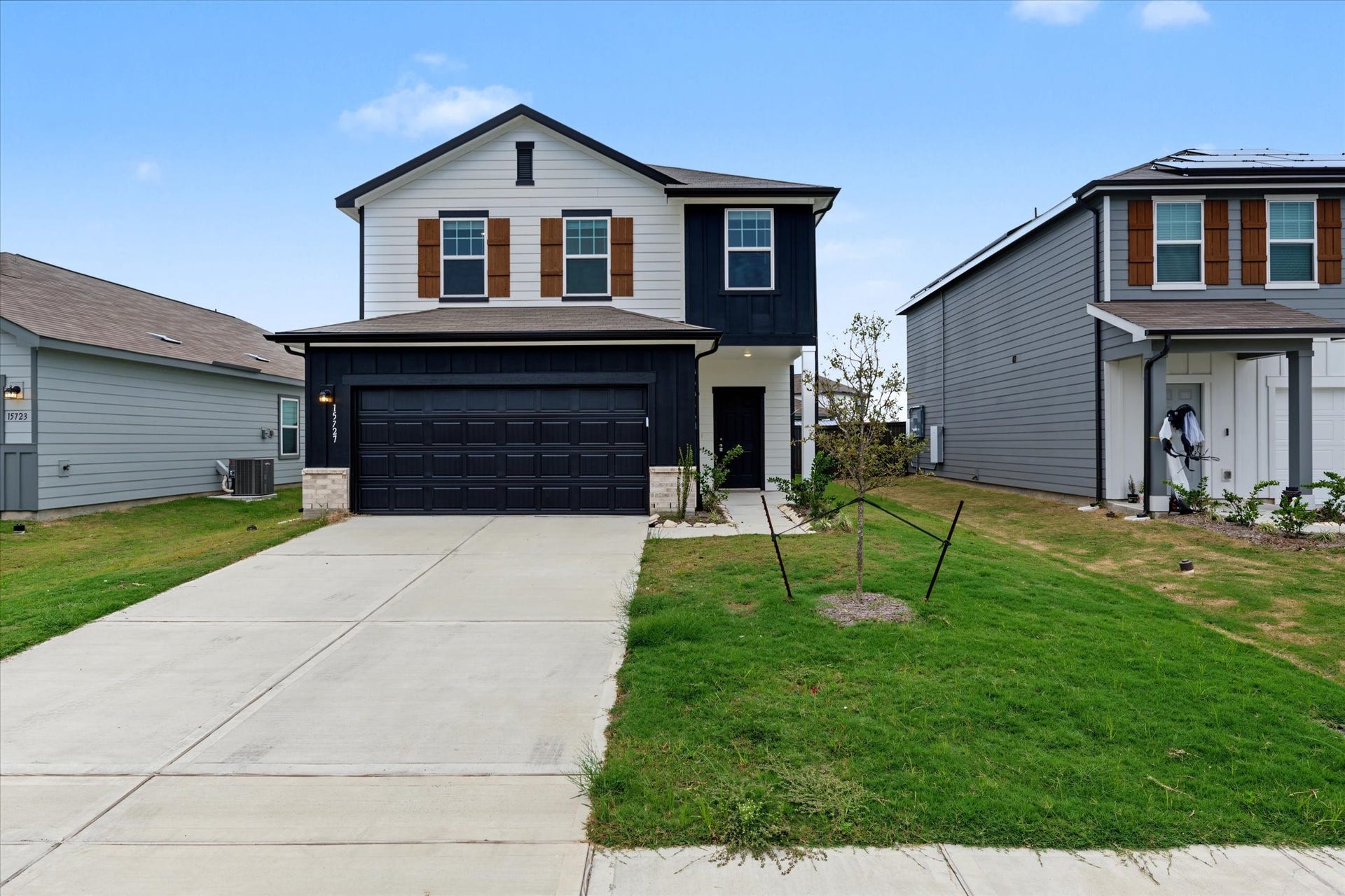 15727 Lone Juniper Drive, Crosby, TX 77532 BRAND NEW HOME!