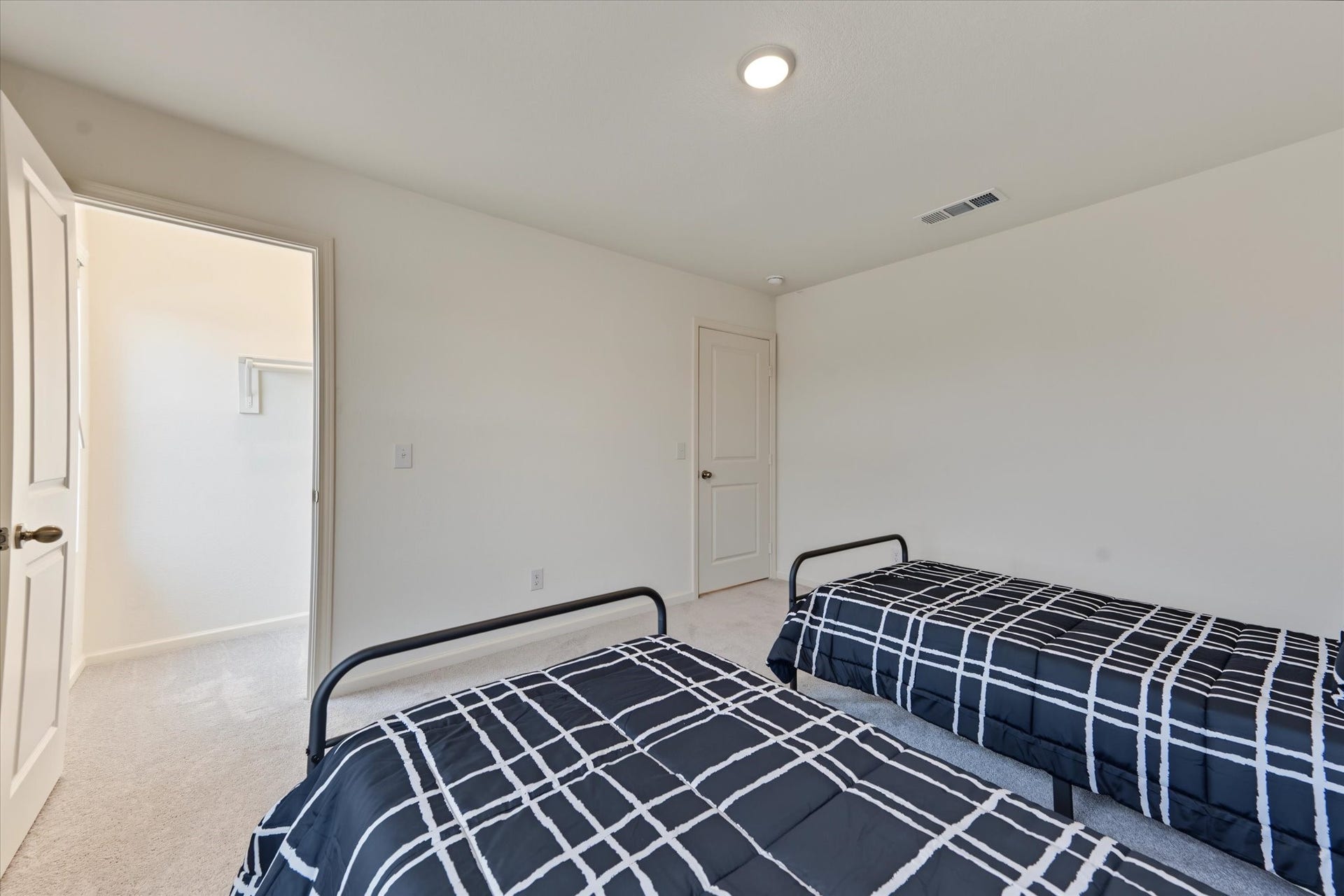 15727 Lone Juniper Drive, Crosby, TX 77532 4th Bedroom - Upstairs - Furniture Included