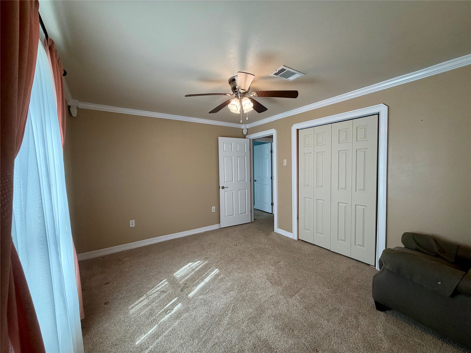 1231 County Road 201A, Angleton, TX 77515 1231 County Road 201A, Angleton, TX 77515