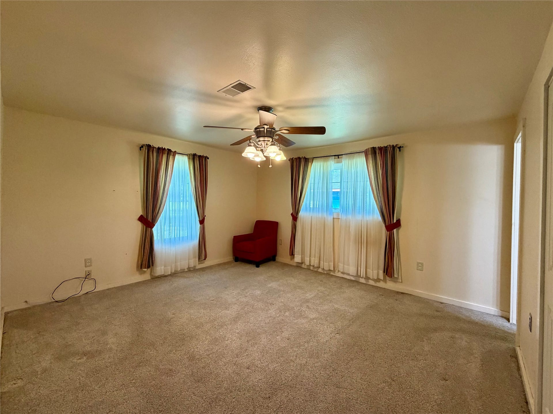 1231 County Road 201A, Angleton, TX 77515 1231 County Road 201A, Angleton, TX 77515
