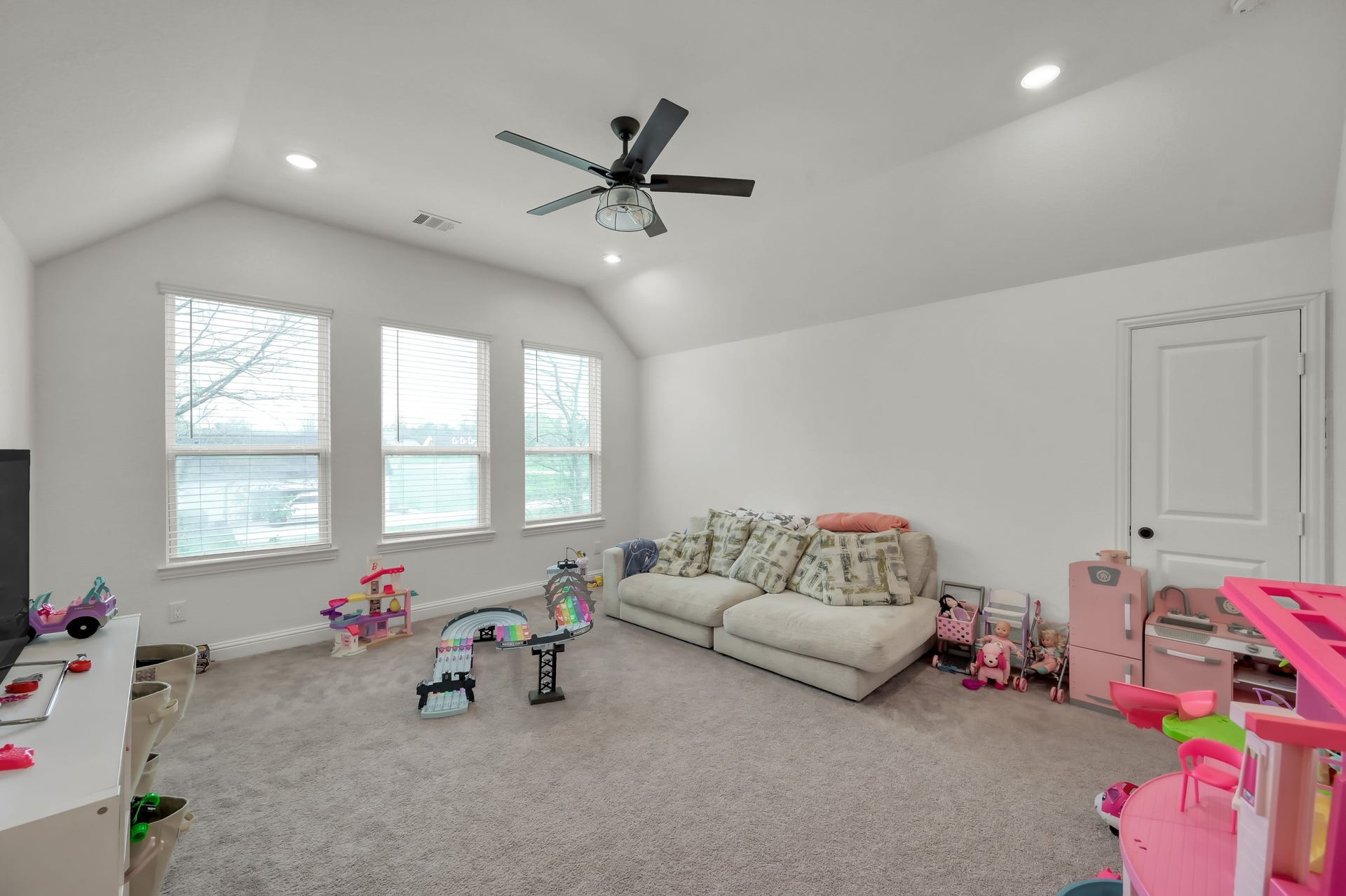 14626 Sterling Court, Willis, TX 77378 2nd game room upstairs.