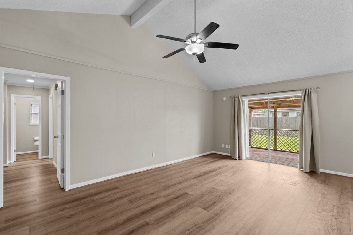 2813 33rd Avenue N, Texas City, TX 77590 2813 33rd Avenue N, Texas City, TX 77590
