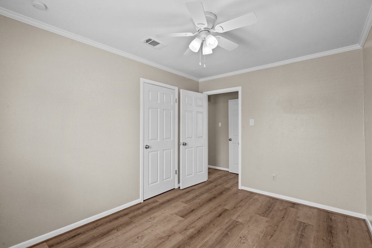 2813 33rd Avenue N, Texas City, TX 77590 2813 33rd Avenue N, Texas City, TX 77590