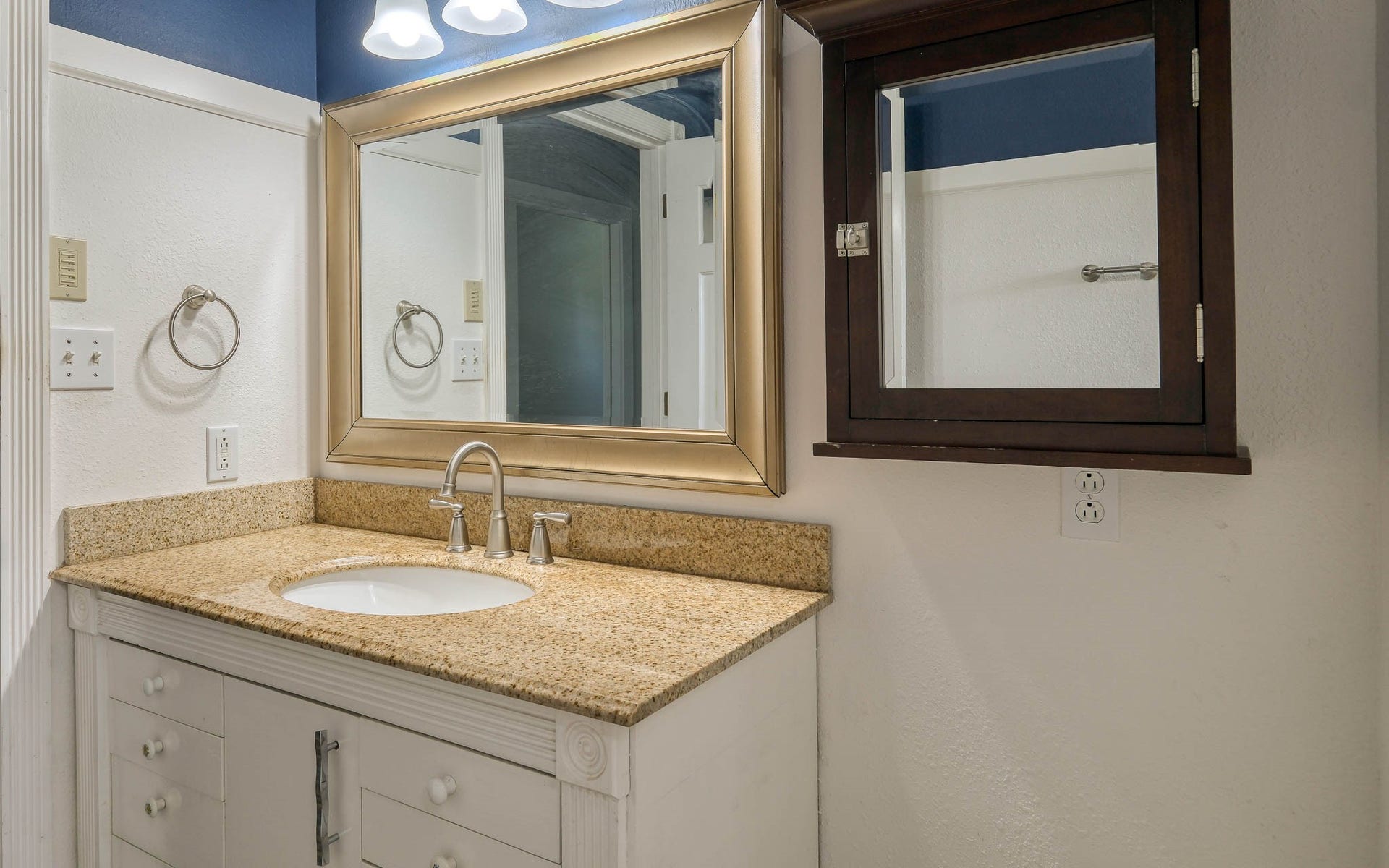 28322 Mellman Road, Hempstead, TX 77445