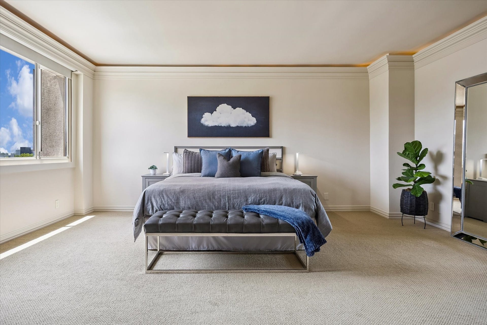49 Briar Hollow Lane, #702, Houston, TX 77027 Huge primary suite with spa-like bath and two walk-in closets.