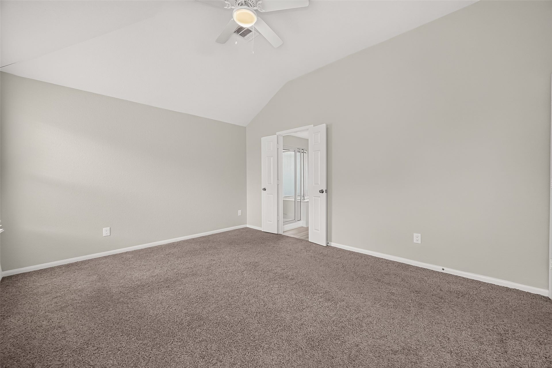 2122 Artic Loon Drive, Conroe, TX 77385