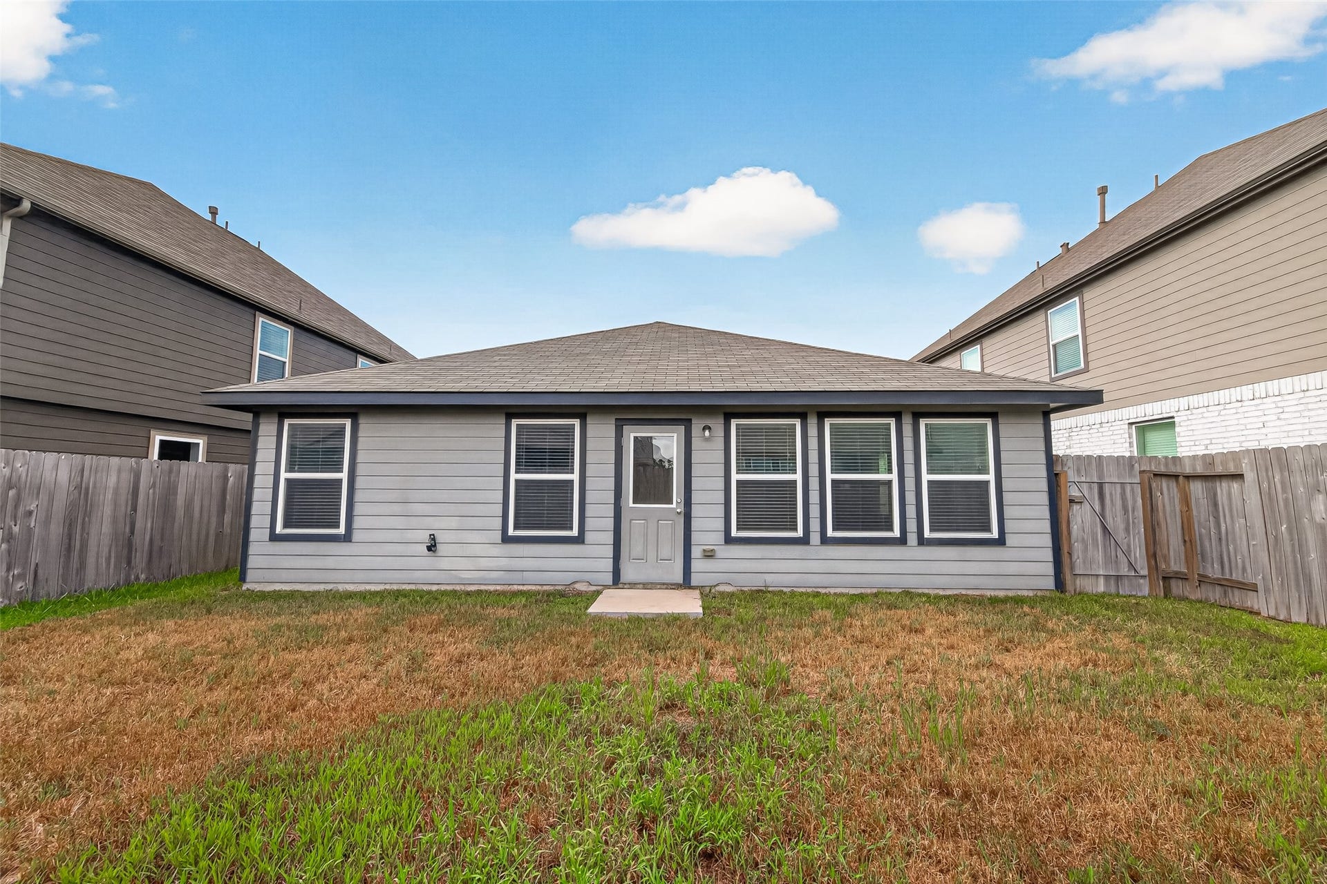 2122 Artic Loon Drive, Conroe, TX 77385