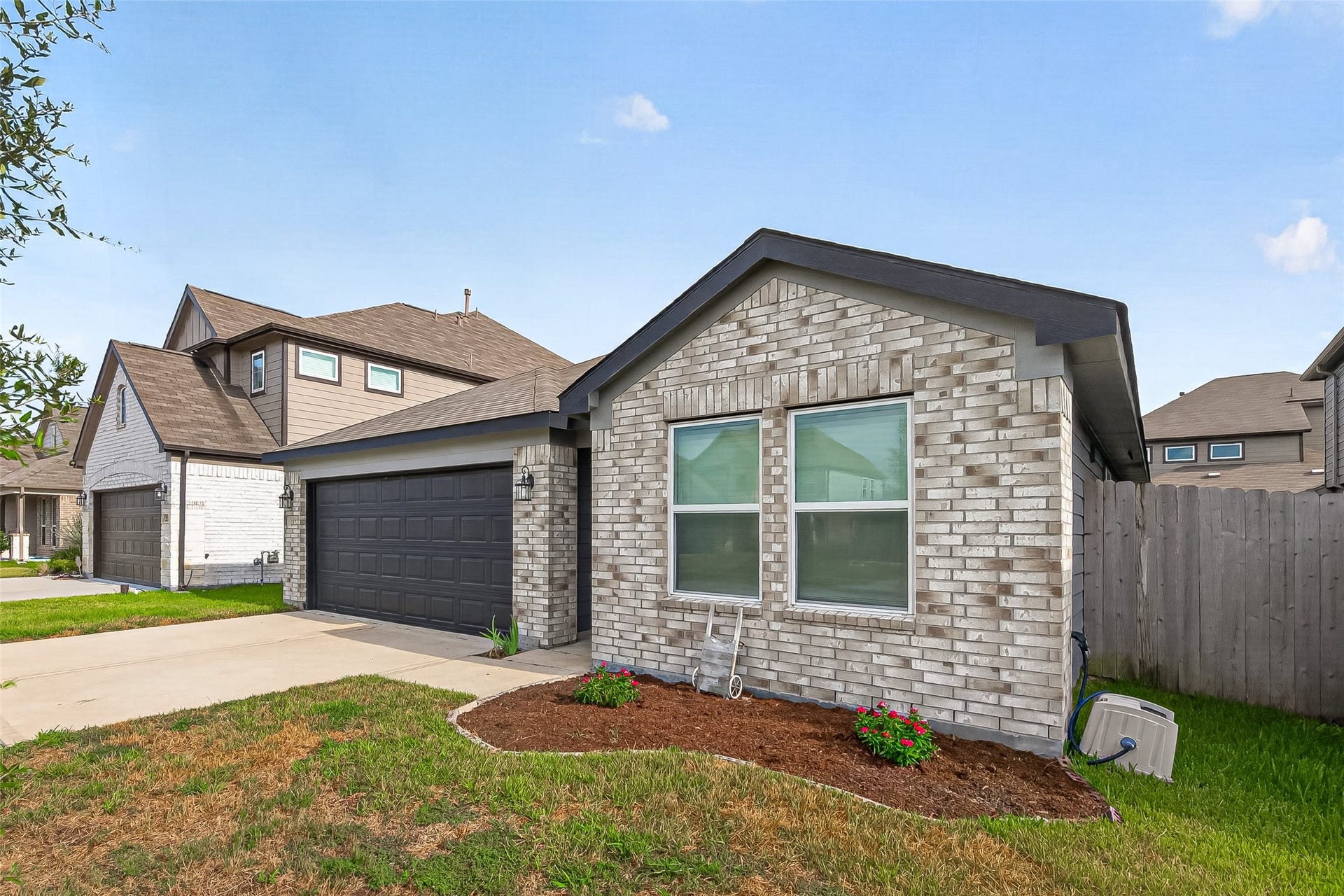2122 Artic Loon Drive, Conroe, TX 77385