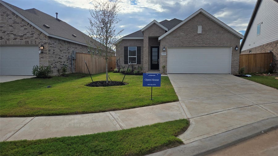 Property photo for 2723 Pueblo Falls Drive, Richmond, TX