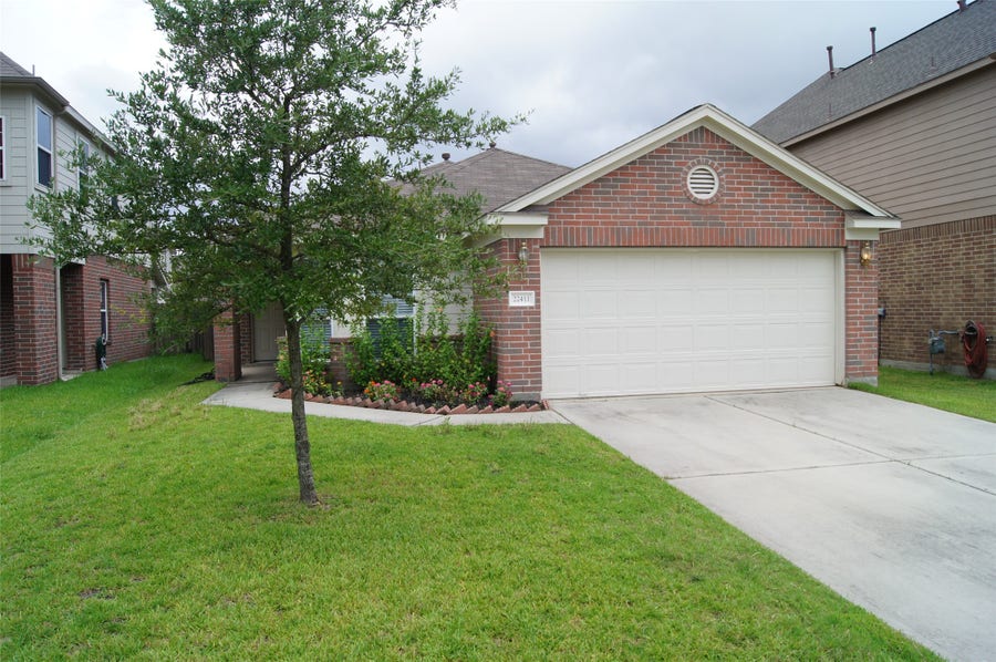 Property photo for 22411 High Point Pines Drive, Spring, TX