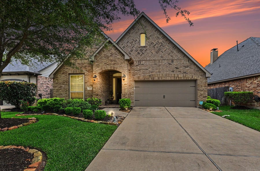 Property photo for 2230 Angel Trumpet Drive, Katy, TX