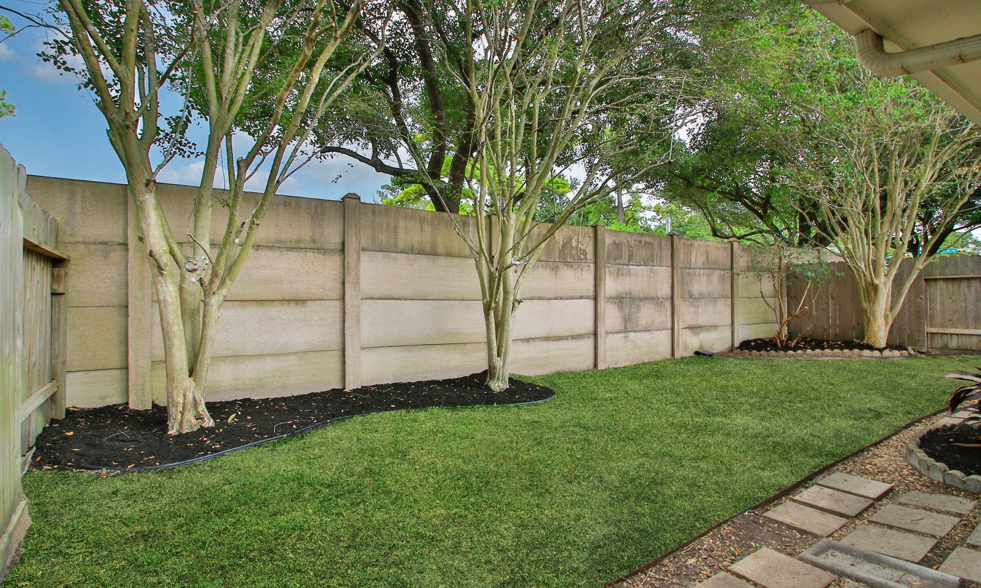15839 Collinsville Drive, Tomball, TX 77377 15839 Collinsville Drive, Tomball, TX 77377