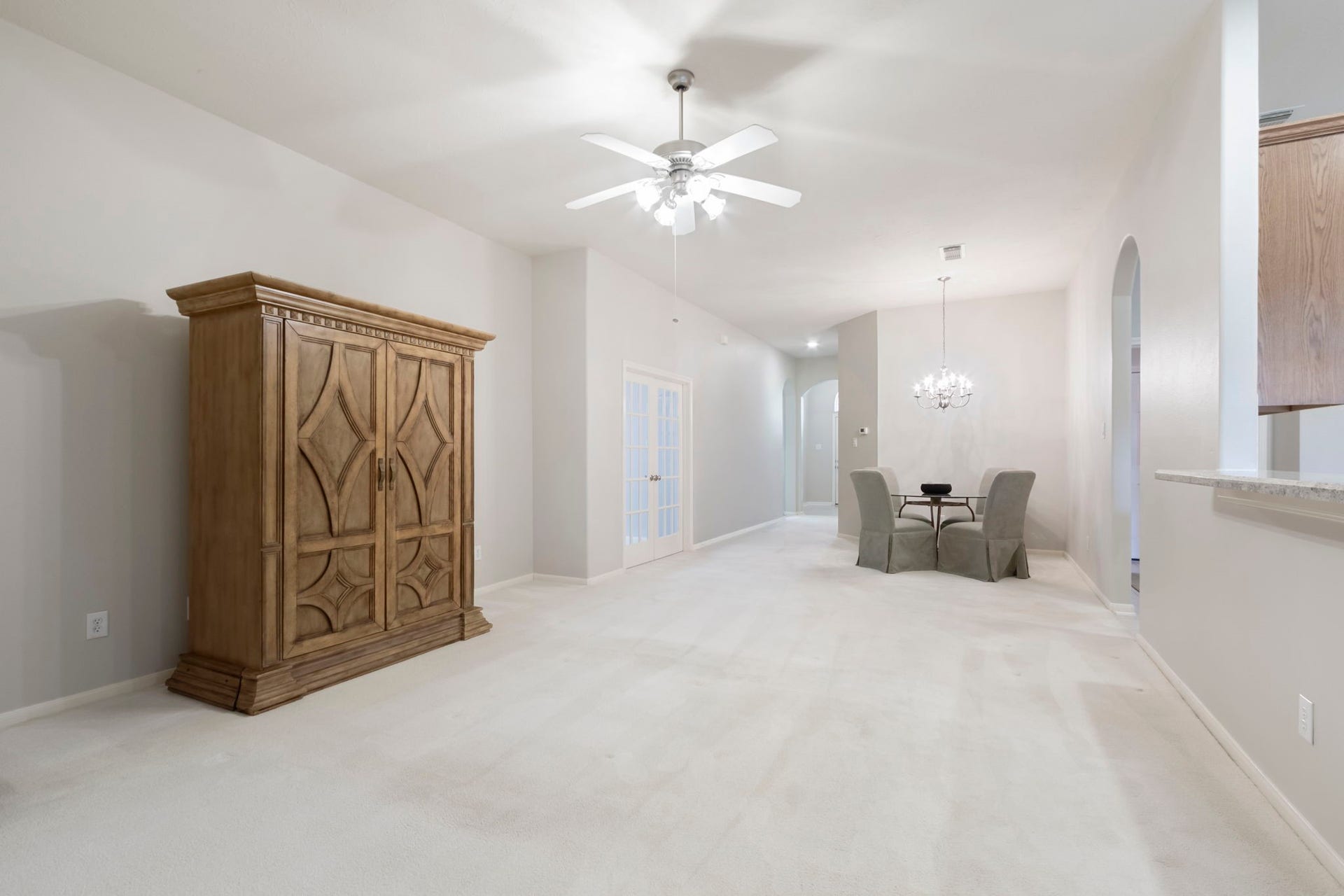 15839 Collinsville Drive, Tomball, TX 77377 15839 Collinsville Drive, Tomball, TX 77377