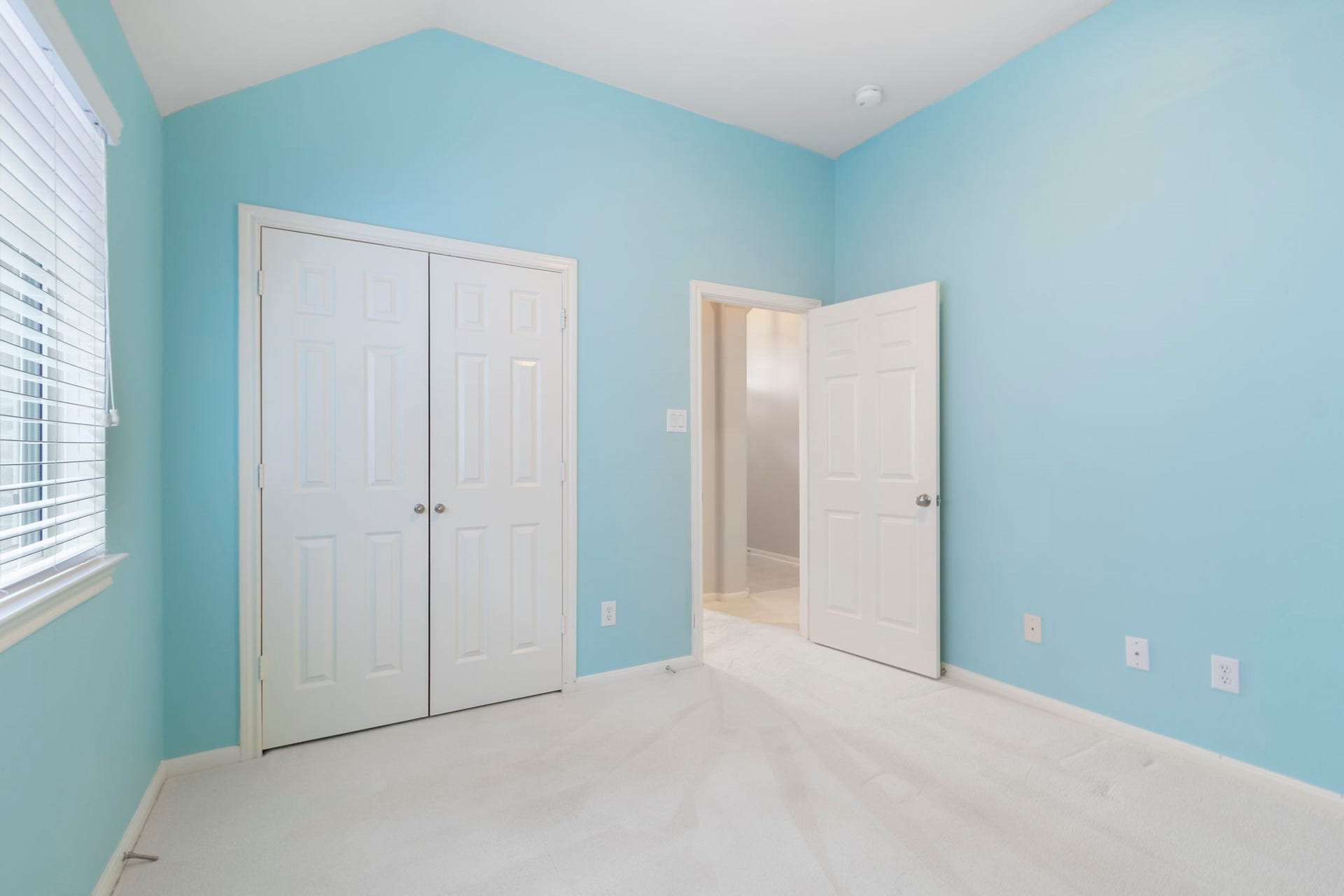15839 Collinsville Drive, Tomball, TX 77377 15839 Collinsville Drive, Tomball, TX 77377